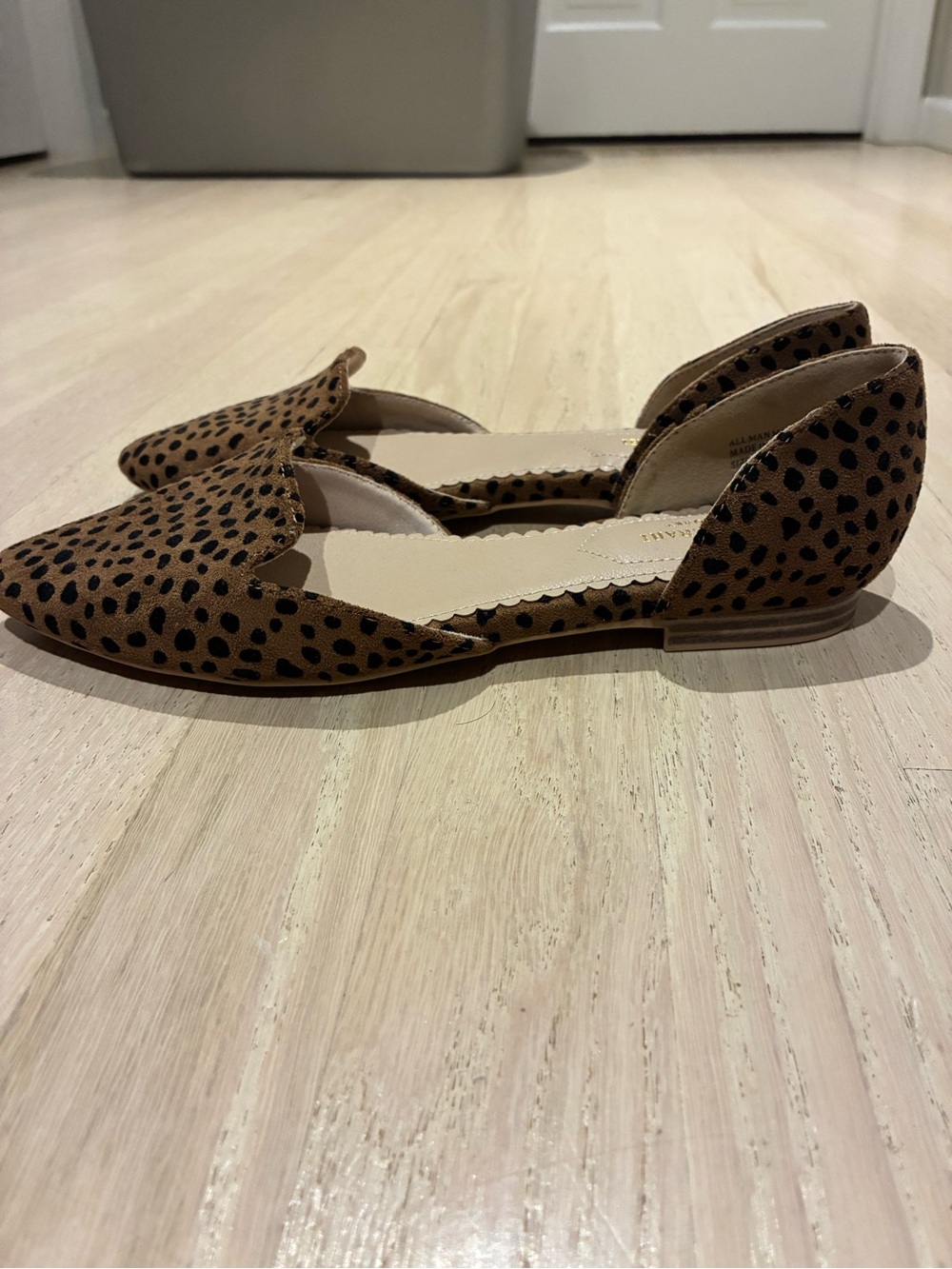 Isaac Mizrahi Leopard Print D'Orsay Flats - Brown/Black